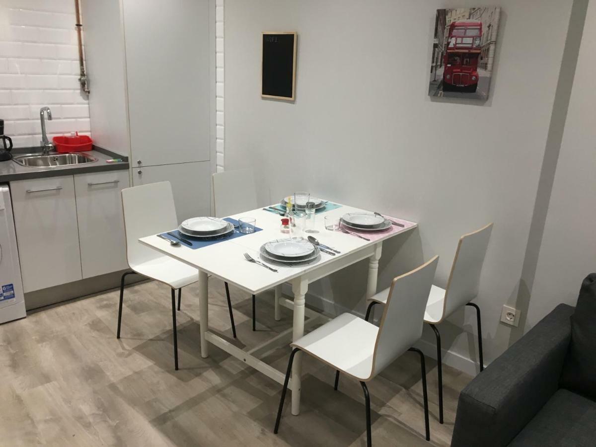Apartamentos Gyc Viviendas Deluxe León Esterno foto