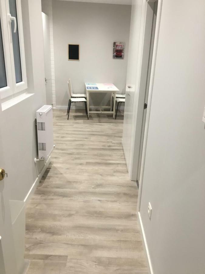 Apartamentos Gyc Viviendas Deluxe León Esterno foto